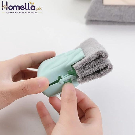 Window Slot Cleaning Brush