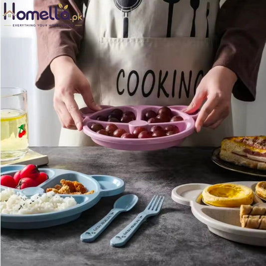 Cute bear compartment dinner plate, environmentally friendly wheat straw material, safe and anti-fall, with spoon and fork