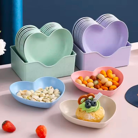 10PCS Creative Love Heart Bone Dish Household Food Grade Plastic Spit Bone Dish Party Snack Dinner Dishes Camping Dinnerware